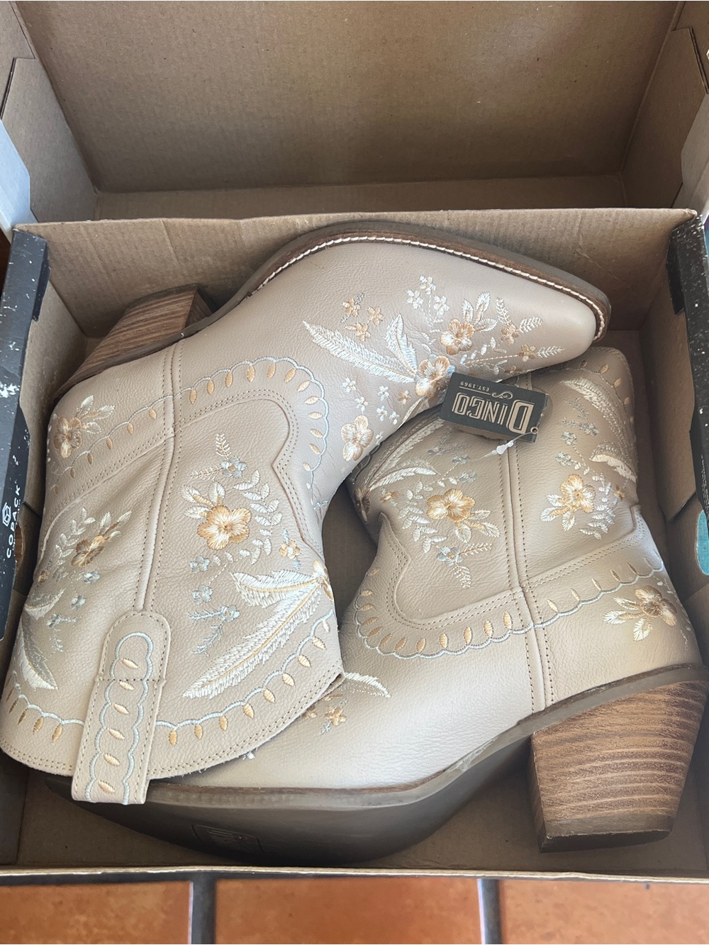 Dingo Cream Embroidered Ankle Booties